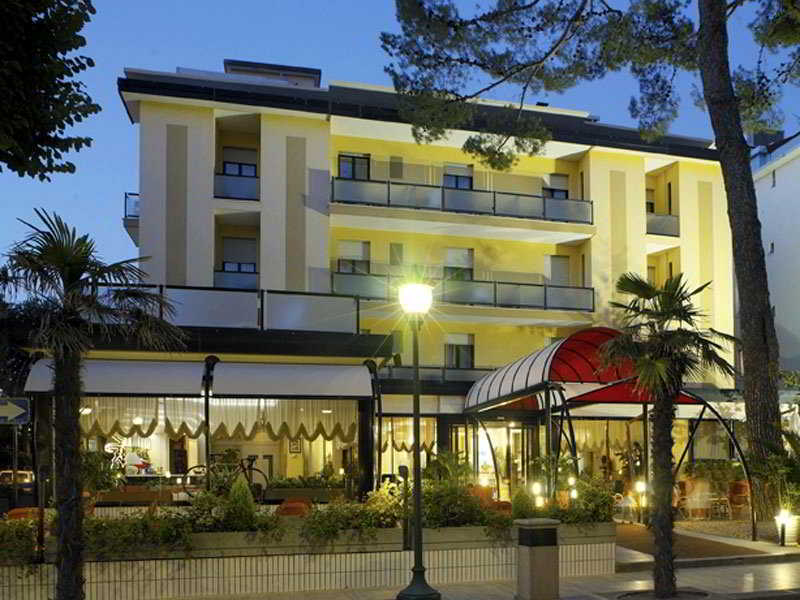 Hotel Boemia Riccione Exterior photo